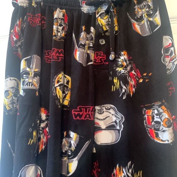 Boys Star Wars Fleece Lounge Pants Size Medium 28-30 x 29 1/2 Like New - Picture 2 of 3